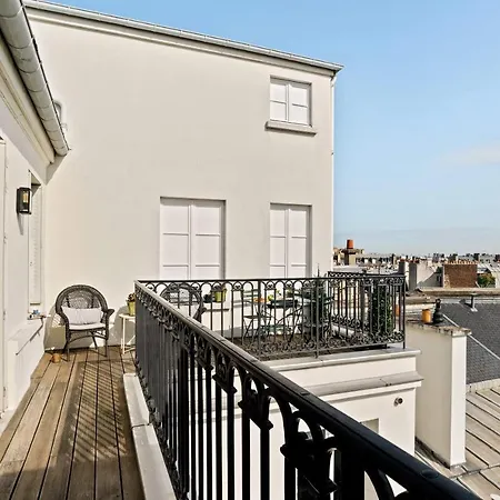 Penthaus Rocher Apartament