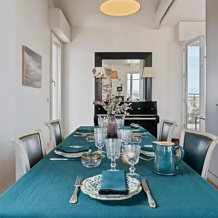 Apartament Penthaus Rocher