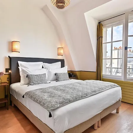 Penthaus Rocher Apartament